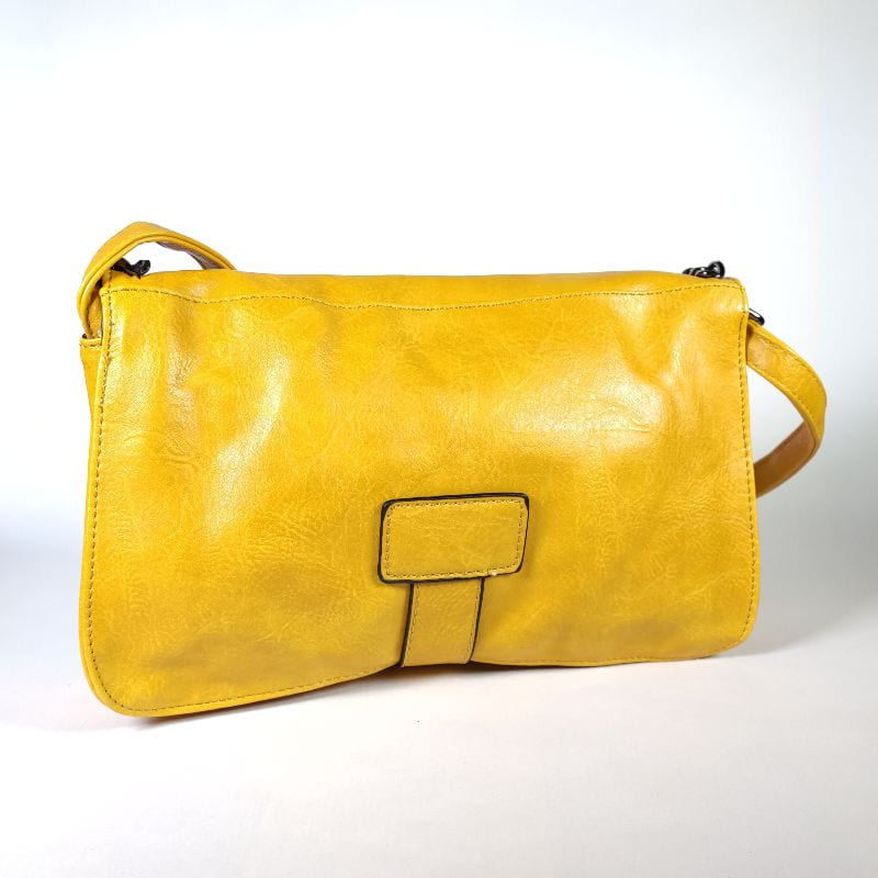 Bolso polipiel detalle cadena