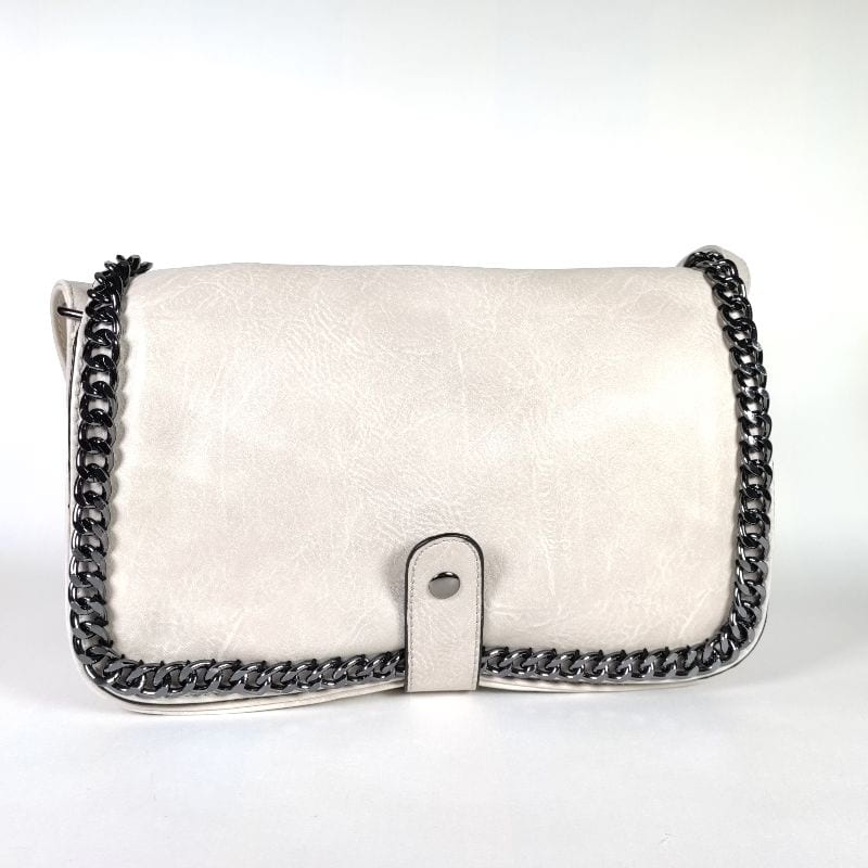 Bolso polipiel detalle cadena