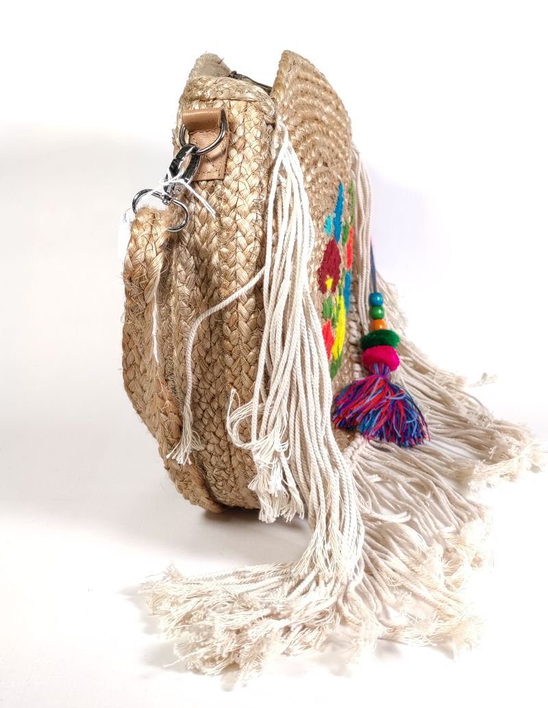 Bolso yute flores bordadas