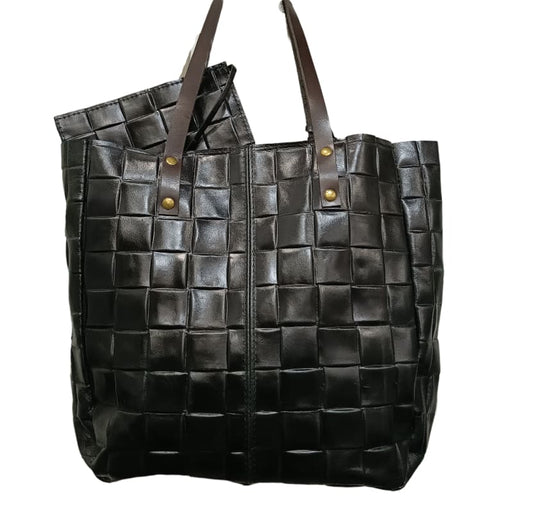 shopper de hombro en piel de color negro